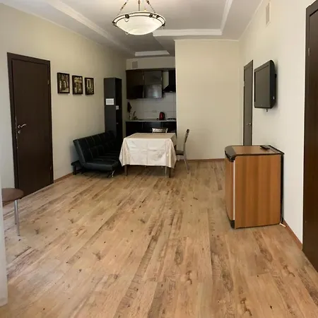 Apartment Deribasovskaya *